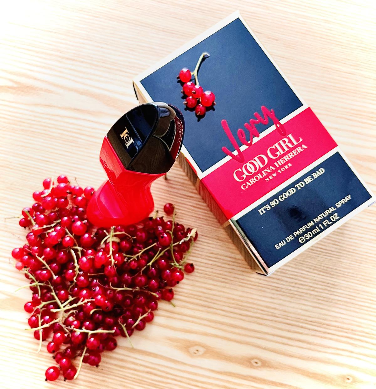 Carolina Herrera Very Good Gir - Perfume Fragrance Rose recensie en prijs